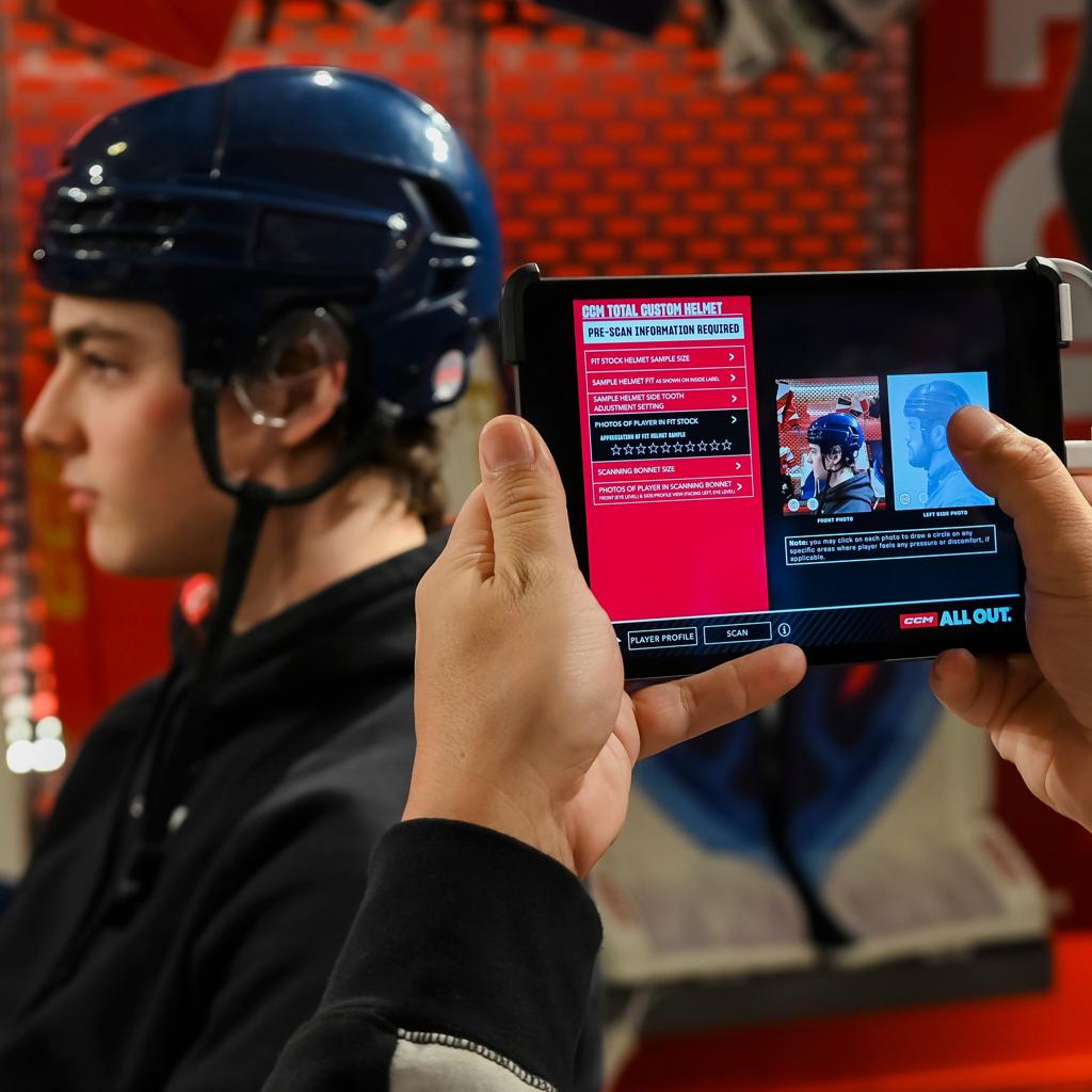CCM custom helmet scan workflow on a tablet